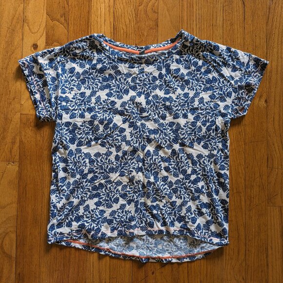 Uniqlo – 3 womens short sleeve Japanese pattern T-shirts, SIZE SMALL - Picture 6 of 12